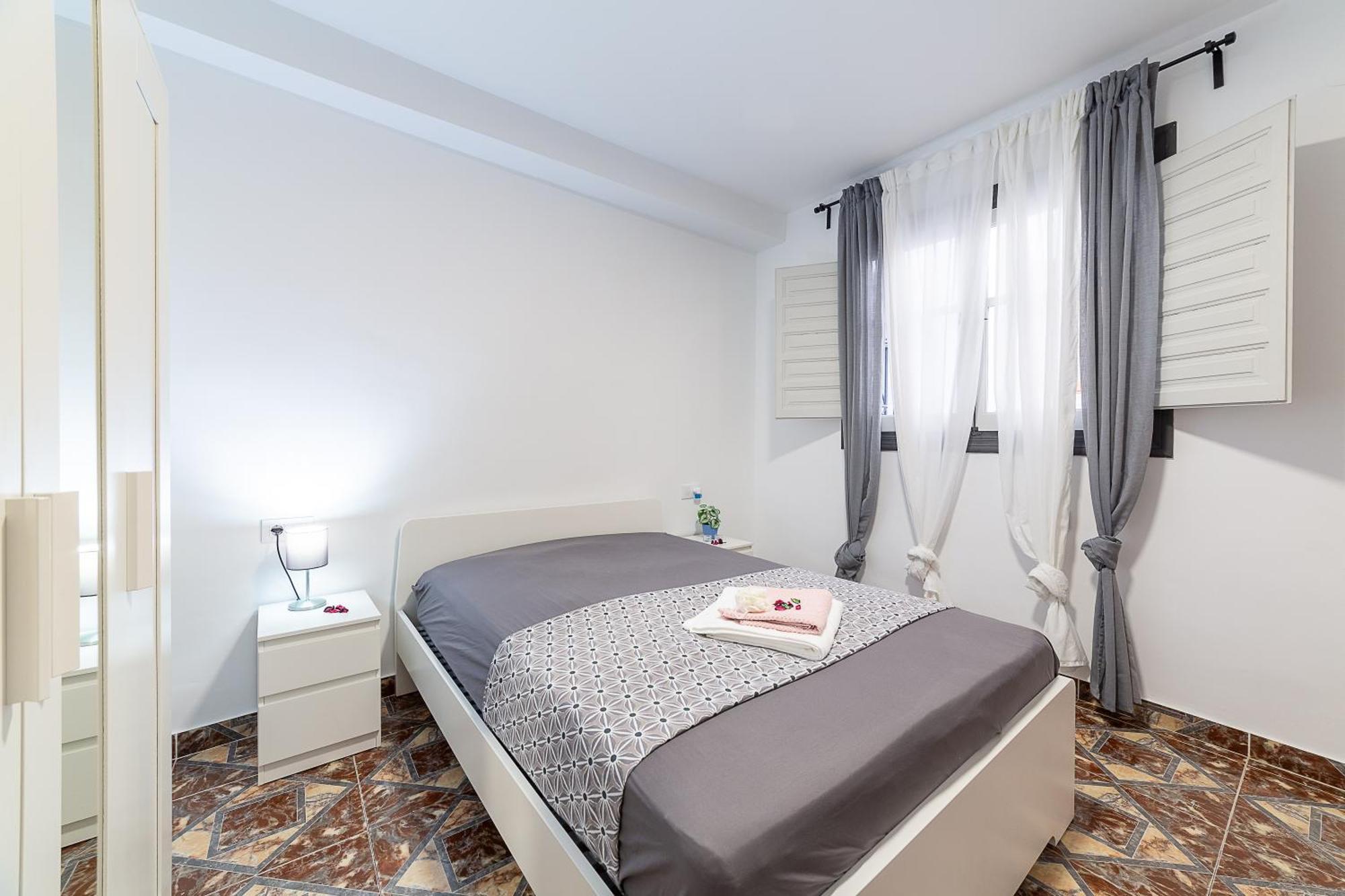 Casa Maruchi Apartamento 2 อัลเมรีอา ภายนอก รูปภาพ